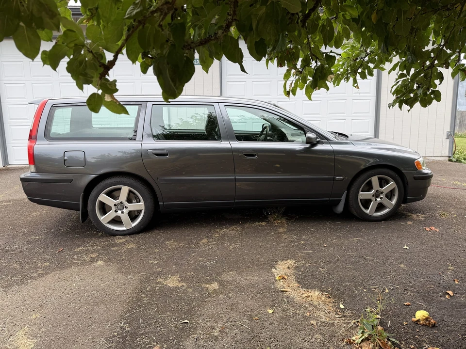 2004 Volvo V70 R 2nd Gen - Image 8 of 31