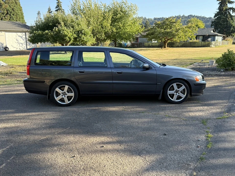 2004 Volvo V70 R 2nd Gen - Image 7 of 31