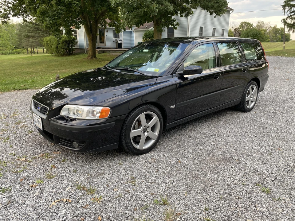2004 Volvo V70 R 2nd Gen - Image 7 of 31
