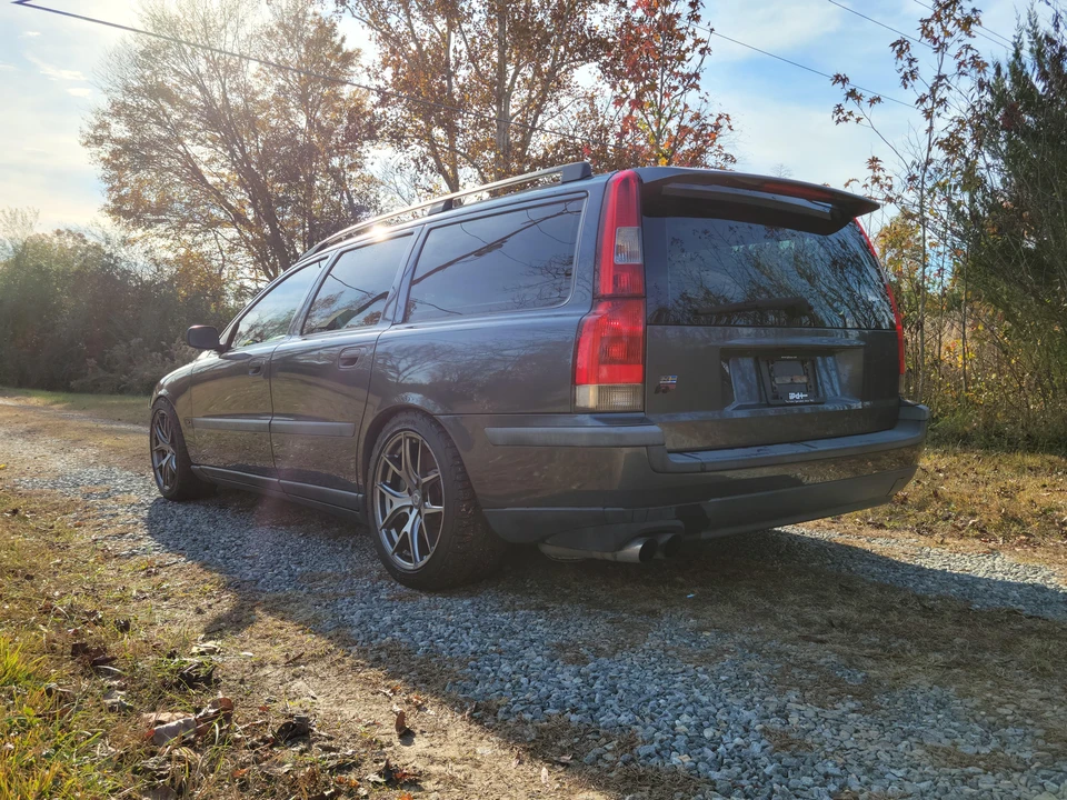2004 Volvo V70 R 2nd Gen - Image 12 of 31