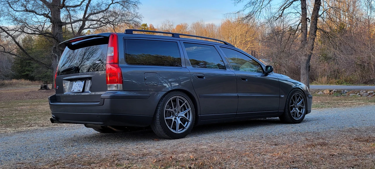 2004 Volvo V70 R 2nd Gen - Image 17 of 31