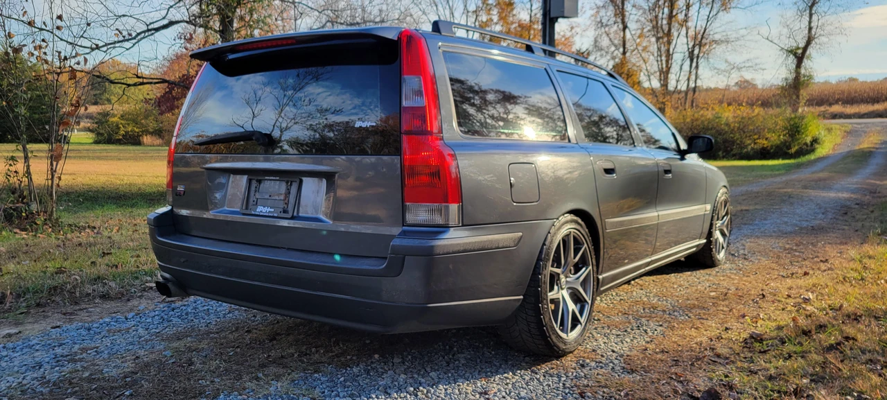 2004 Volvo V70 R 2nd Gen - Image 13 of 31