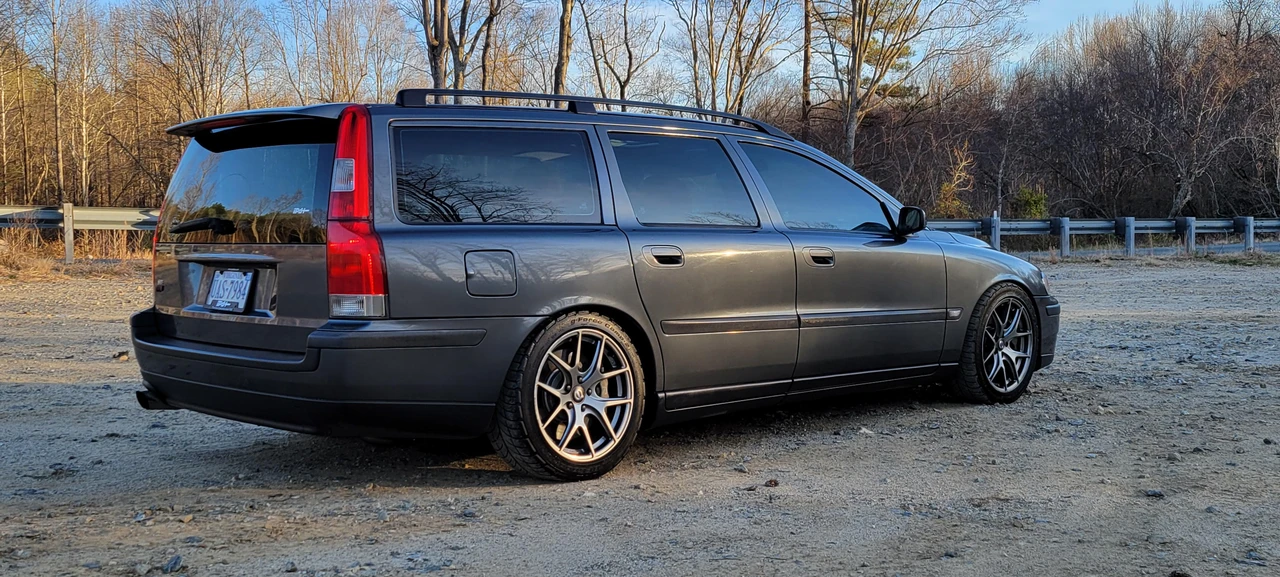 2004 Volvo V70 R 2nd Gen - Image 16 of 31