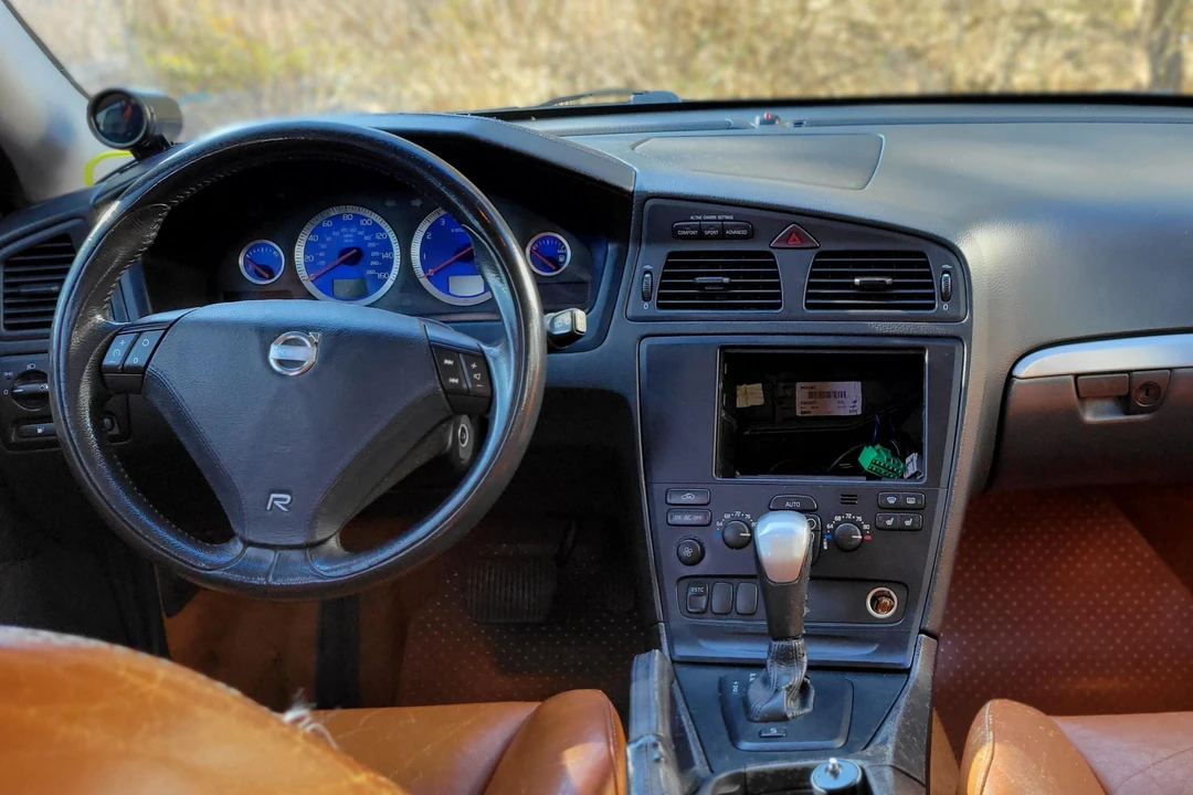 2004 Volvo V70 R 2nd Gen - Image 26 of 31