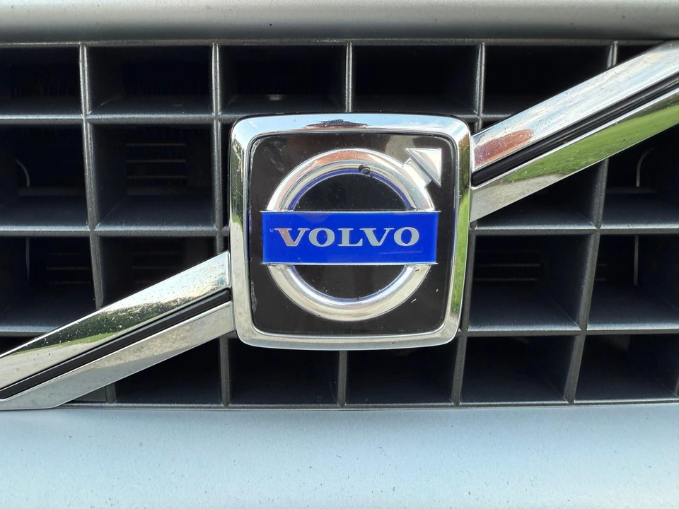 2004 Volvo V70 R 2nd Gen - Image 20 of 31