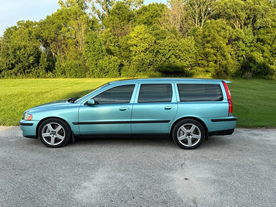 2004 Volvo V70 R 2nd Gen - Image 8 of 31