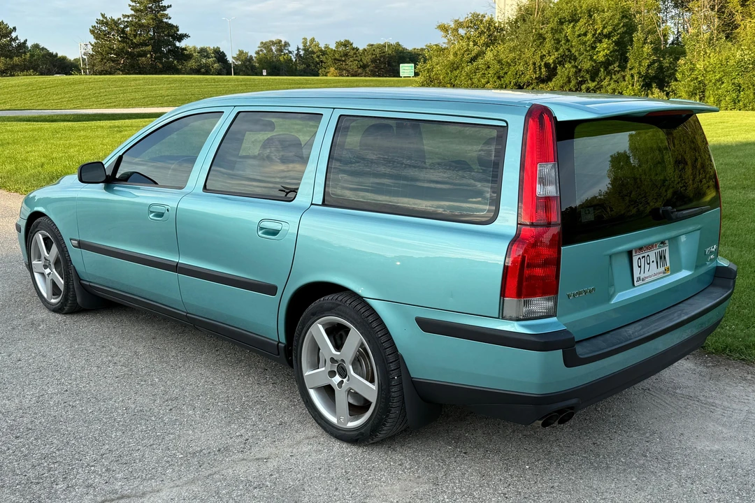 2004 Volvo V70 R 2nd Gen - Image 4 of 31