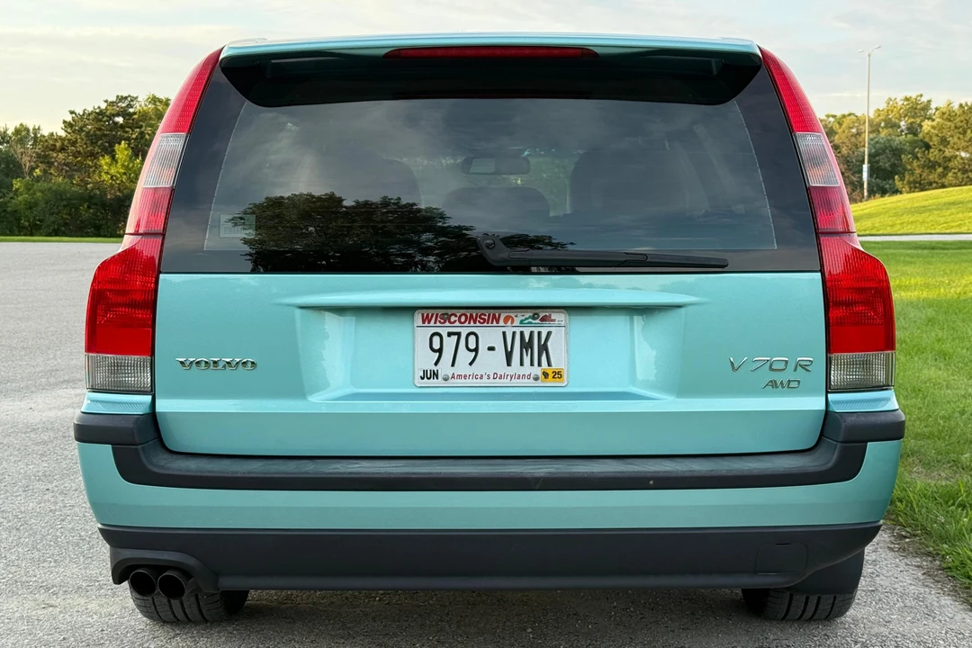 2004 Volvo V70 R 2nd Gen - Image 5 of 31