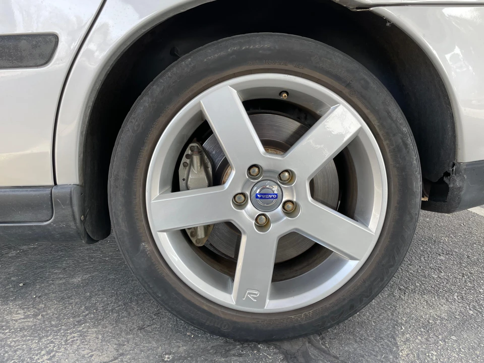 2004 Volvo V70 R 2nd Gen - Image 28 of 31