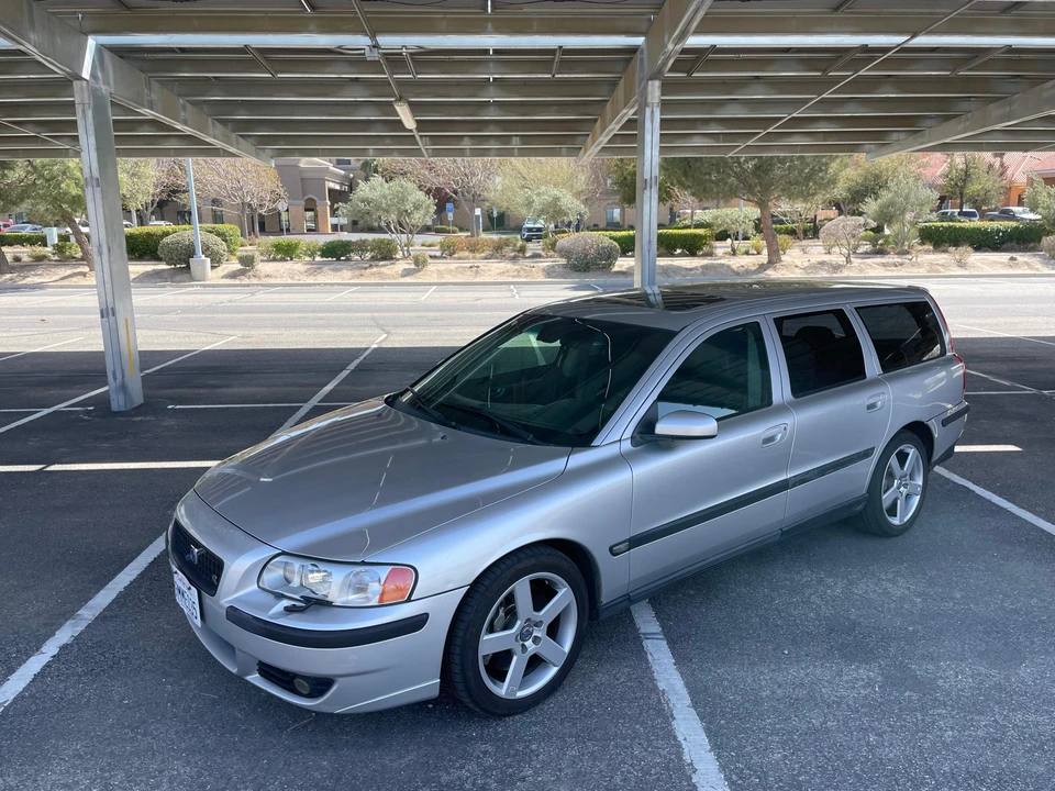 2004 Volvo V70 R 2nd Gen - Image 14 of 31