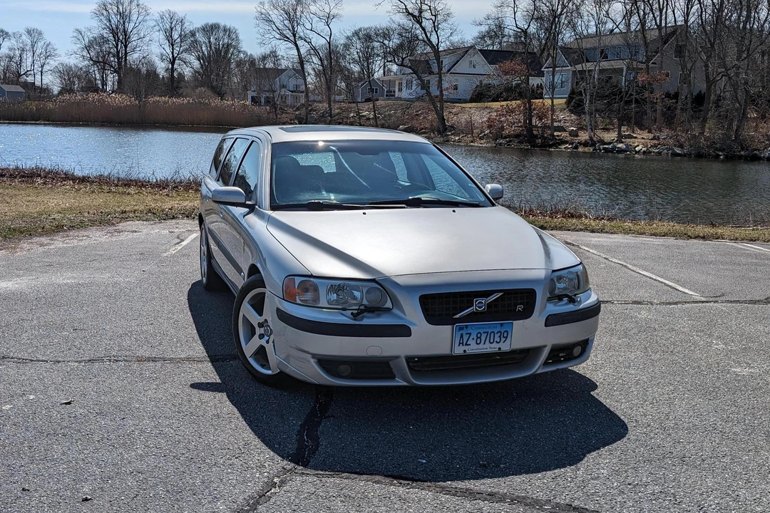 2004 Volvo V70 R 2nd Gen - Image 13 of 31