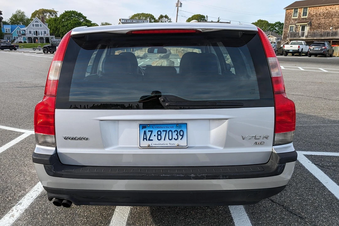 2004 Volvo V70 R 2nd Gen - Image 5 of 31