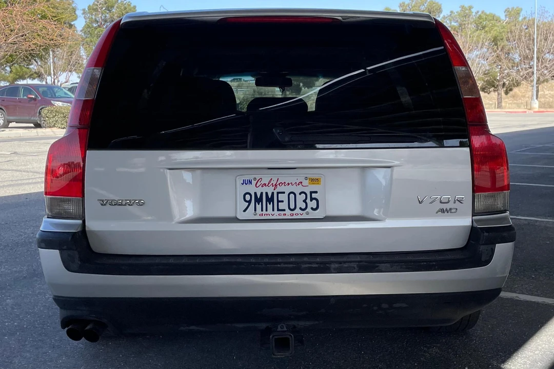 2004 Volvo V70 R 2nd Gen - Image 5 of 31