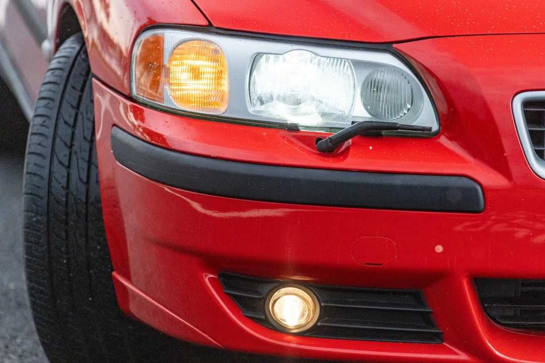 2004 Volvo V70 R 2nd Gen - Image 10 of 31