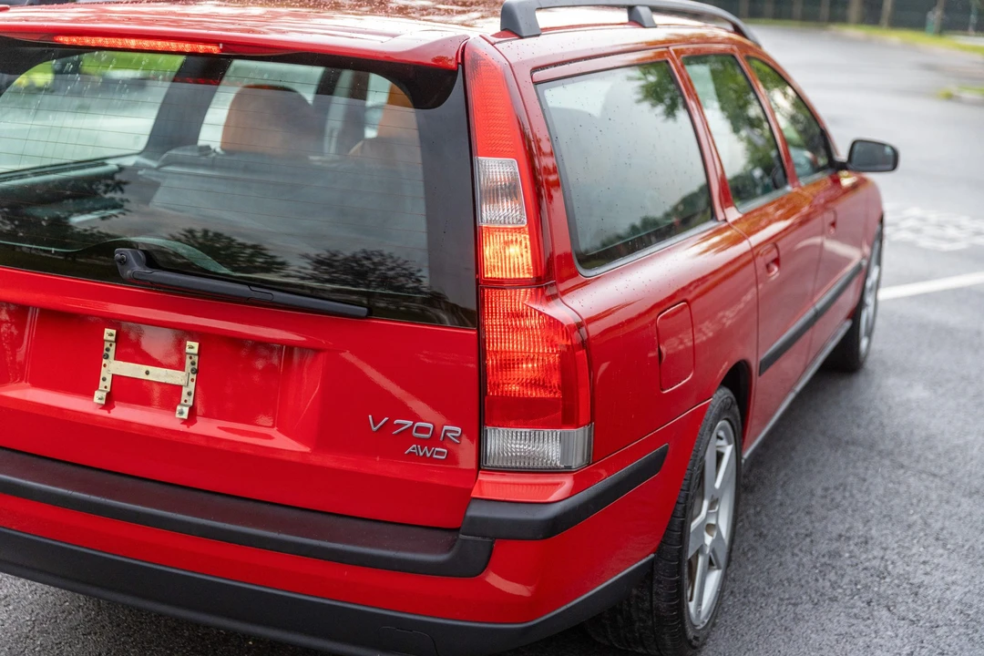 2004 Volvo V70 R 2nd Gen - Image 21 of 31