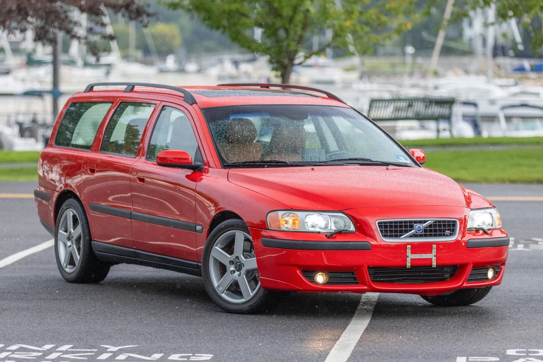 2004 Volvo V70 R 2nd Gen - Image 3 of 31