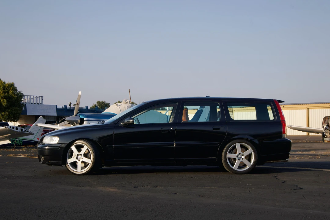 2004 Volvo V70 R 2nd Gen - Image 6 of 31