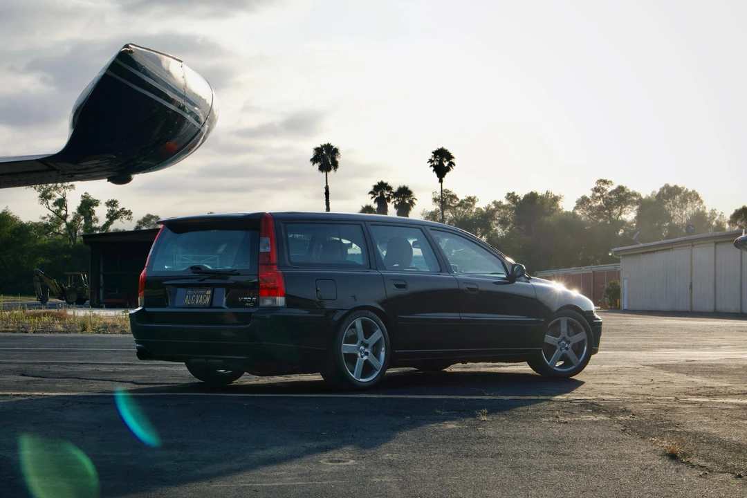 2004 Volvo V70 R 2nd Gen - Image 7 of 31