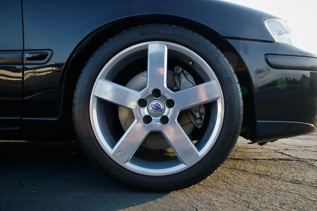 2004 Volvo V70 R 2nd Gen - Image 28 of 31