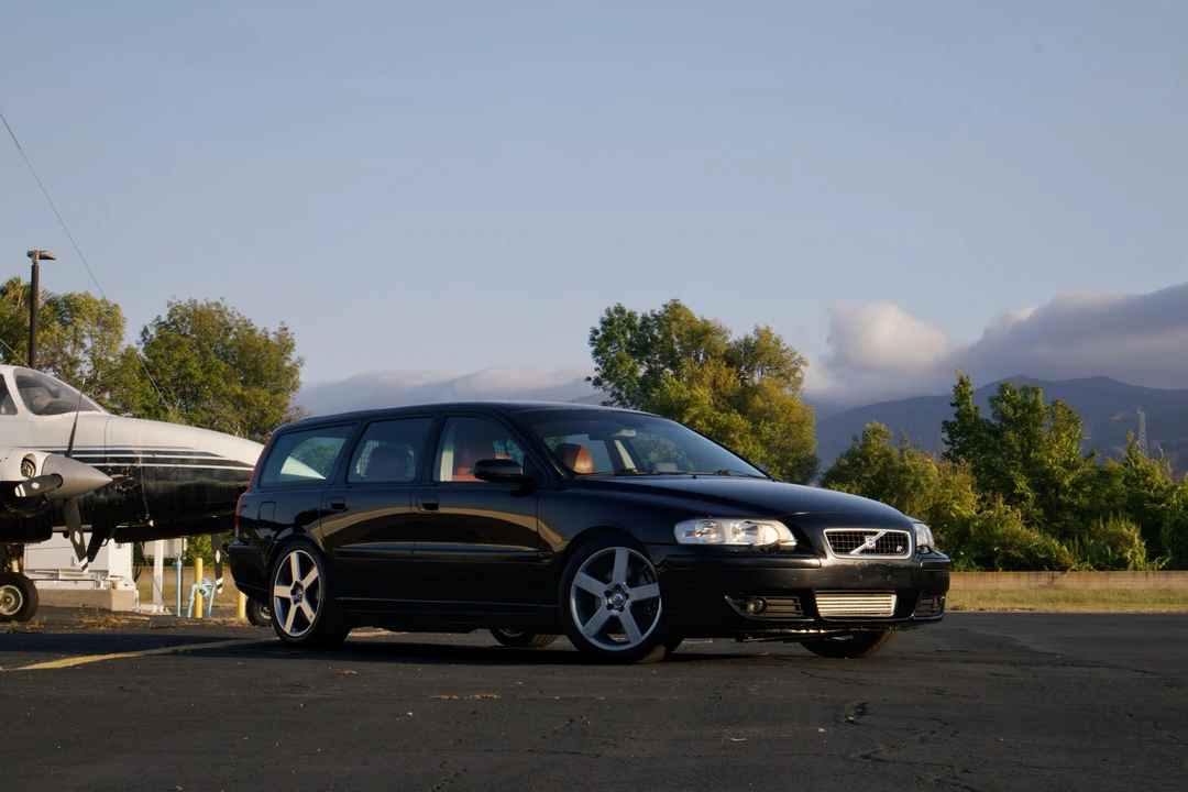 2004 Volvo V70 R 2nd Gen - Image 8 of 31