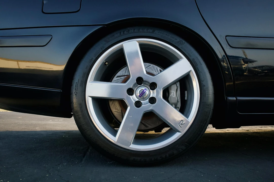 2004 Volvo V70 R 2nd Gen - Image 27 of 31