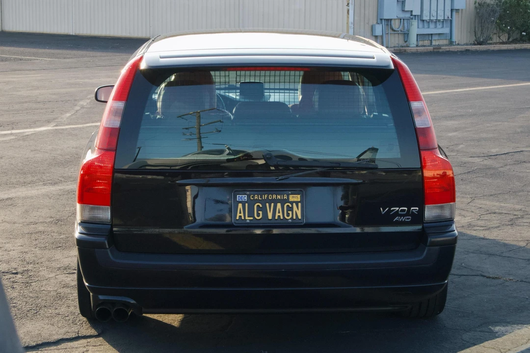 2004 Volvo V70 R 2nd Gen - Image 5 of 31