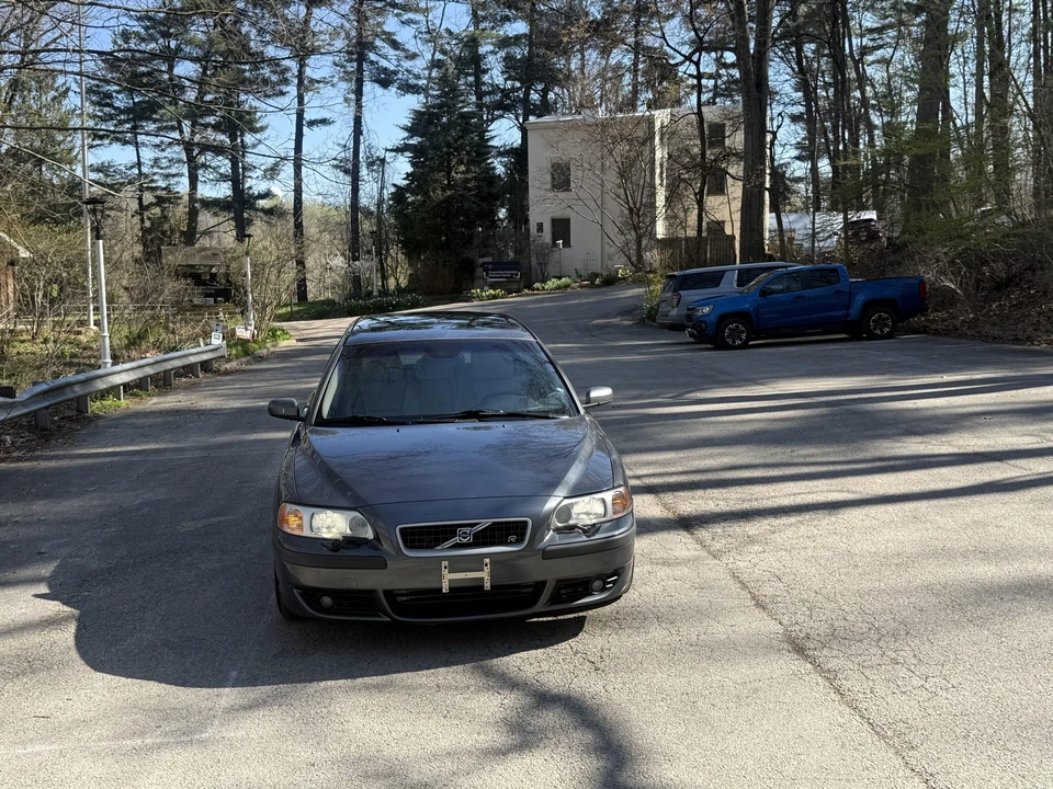 2004 Volvo V70 R 2nd Gen - Image 5 of 21