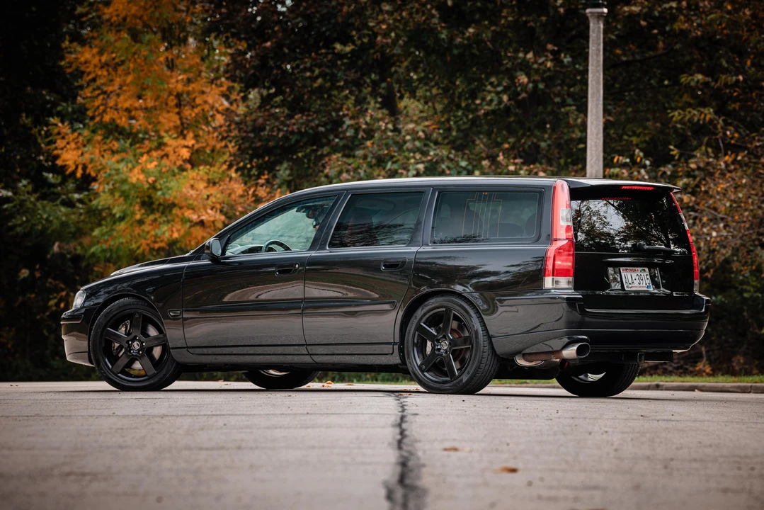 2004 Volvo V70 R 2nd Gen - Image 12 of 21