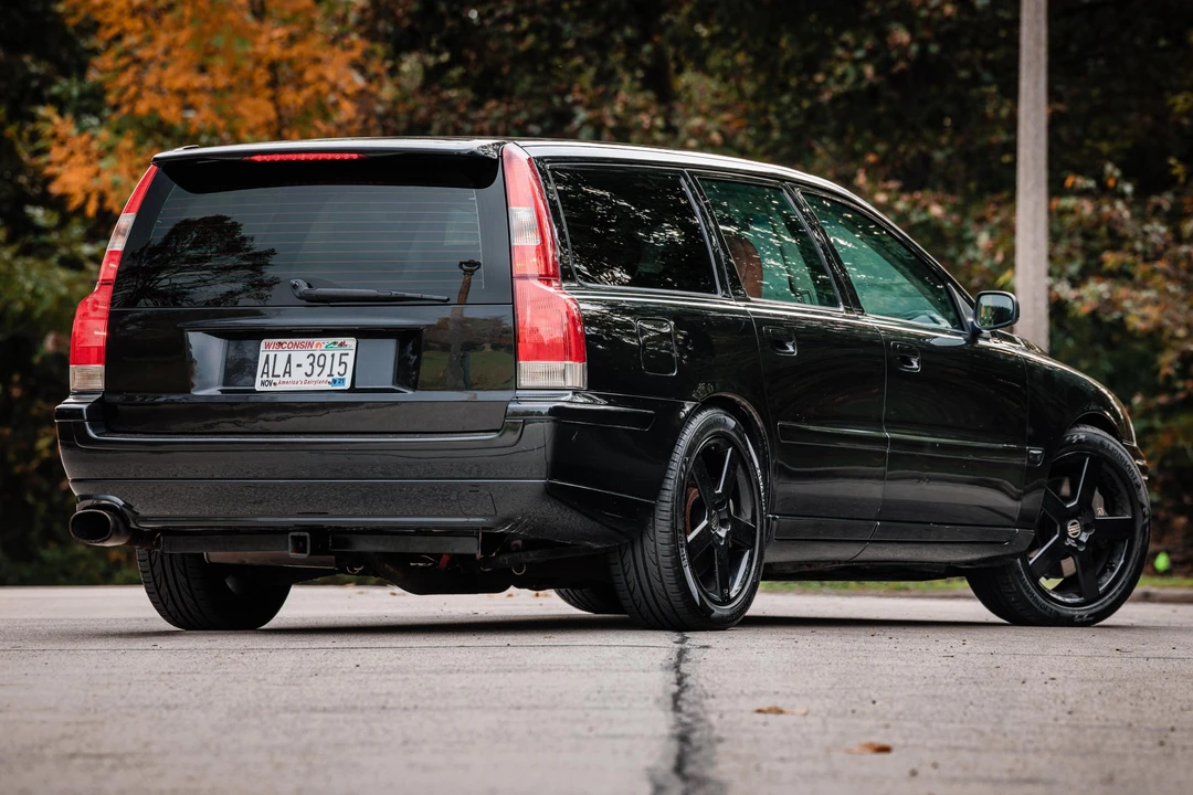2004 Volvo V70 R 2nd Gen - Image 4 of 21