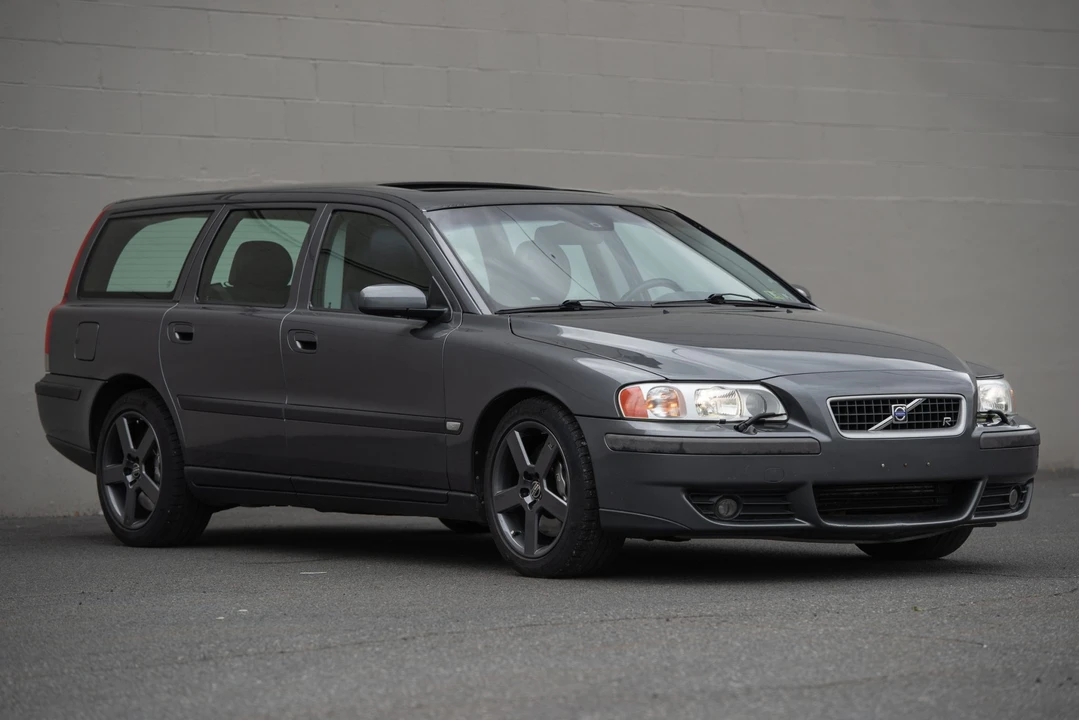 2004 Volvo V70 R 2nd Gen - Image 6 of 31