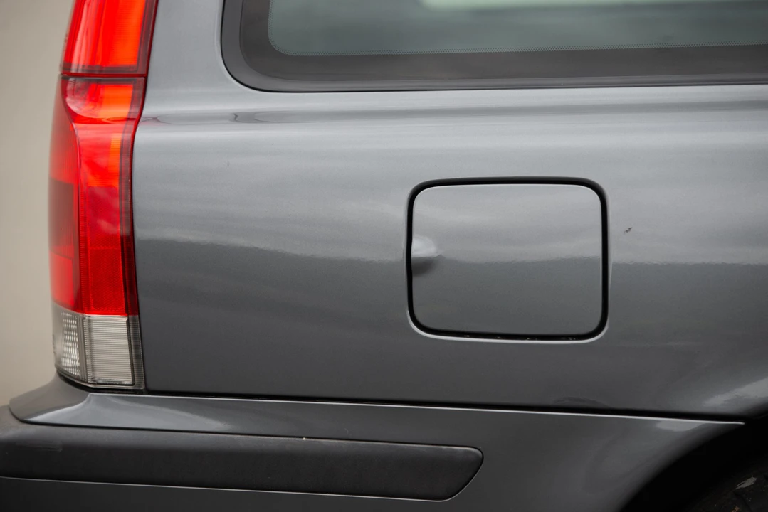 2004 Volvo V70 R 2nd Gen - Image 27 of 31
