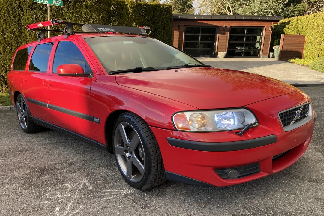 2004 Volvo V70 R 2nd Gen - Image 2 of 6