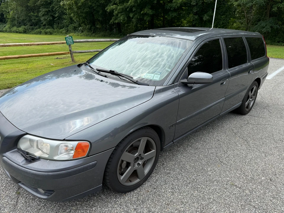 2004 Volvo V70 R 2nd Gen - Image 8 of 31