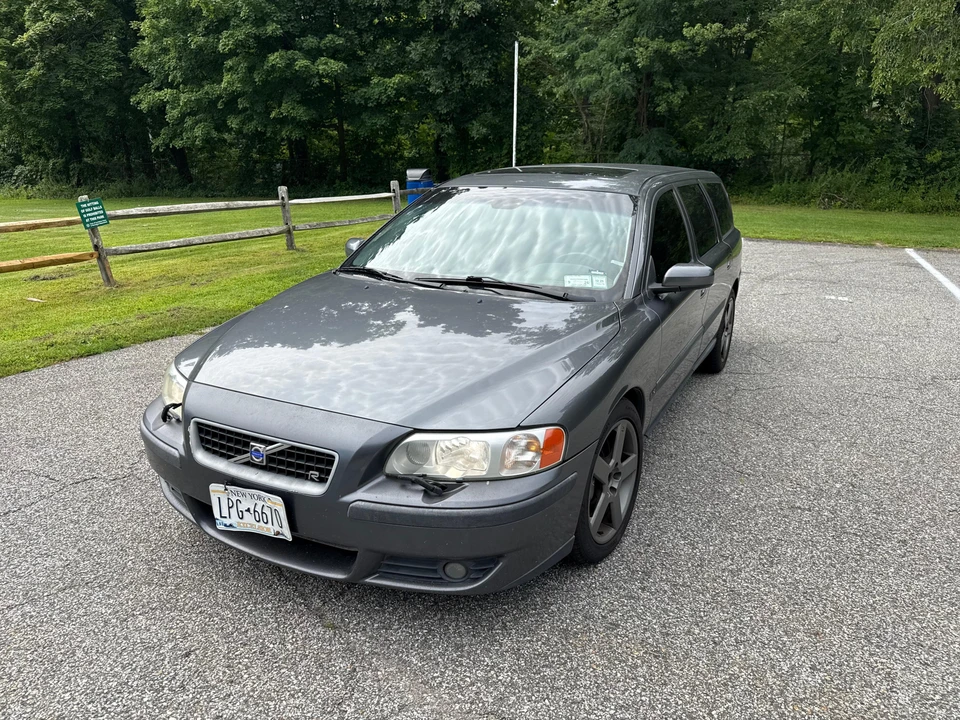 2004 Volvo V70 R 2nd Gen - Image 7 of 31