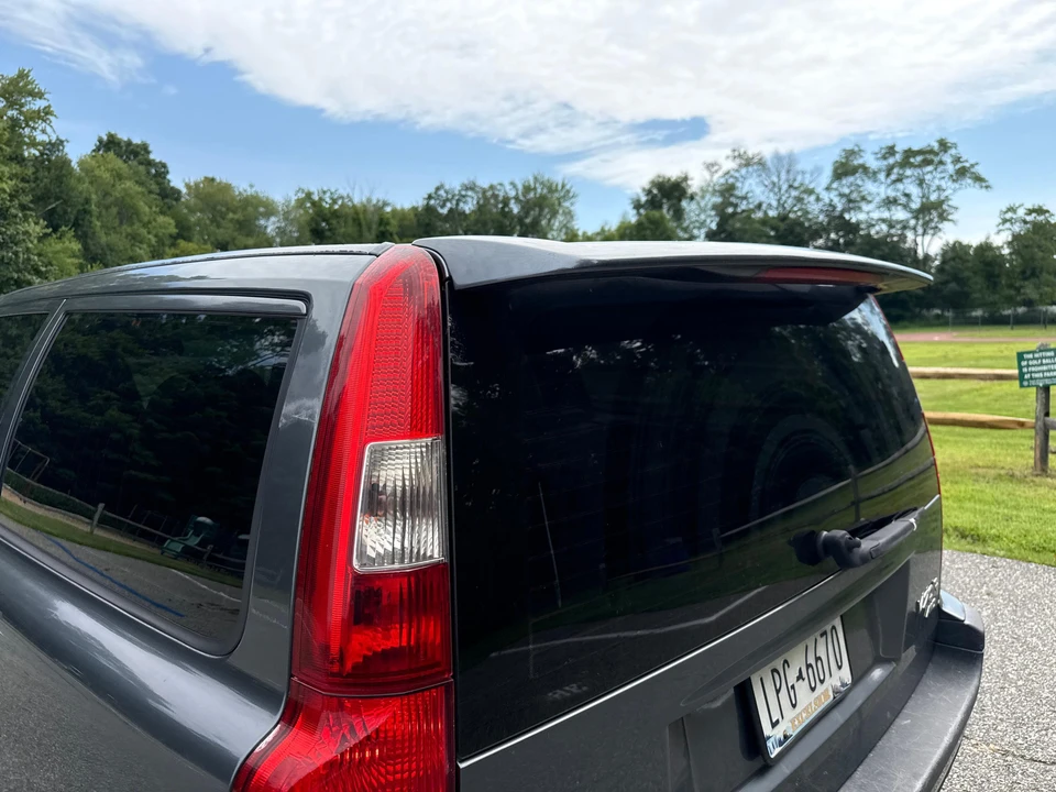 2004 Volvo V70 R 2nd Gen - Image 29 of 31
