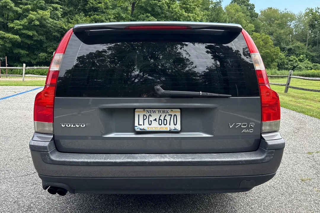2004 Volvo V70 R 2nd Gen - Image 5 of 31