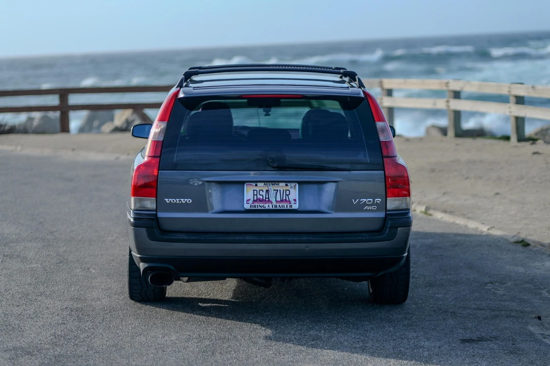 2004 Volvo V70 R 2nd Gen - Image 5 of 31