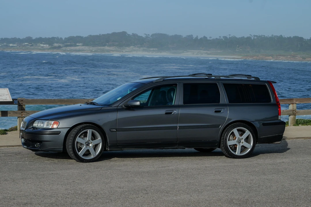 2004 Volvo V70 R 2nd Gen - Image 3 of 31