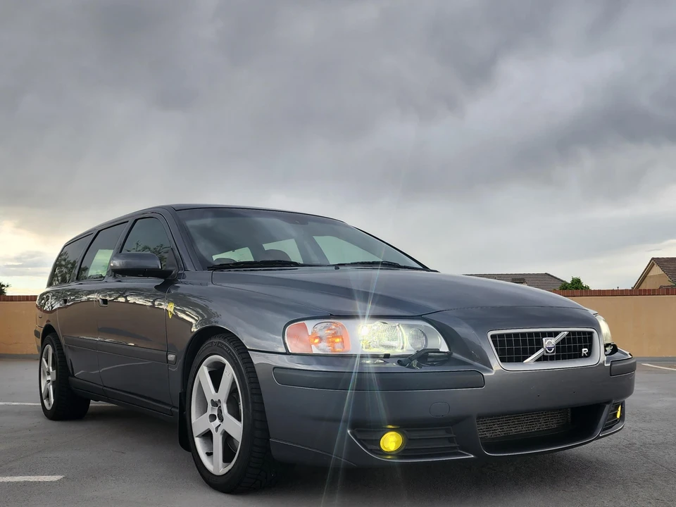 2004 Volvo V70 R 2nd Gen - Image 29 of 31