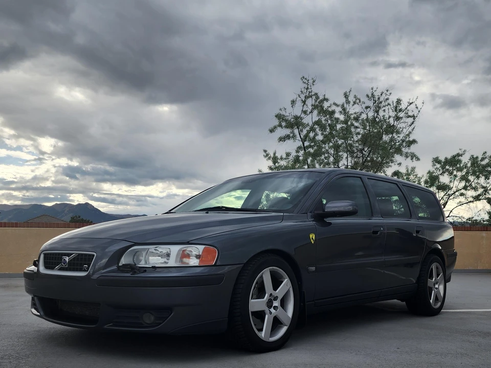 2004 Volvo V70 R 2nd Gen - Image 10 of 31