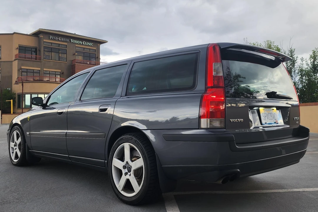 2004 Volvo V70 R 2nd Gen - Image 3 of 31