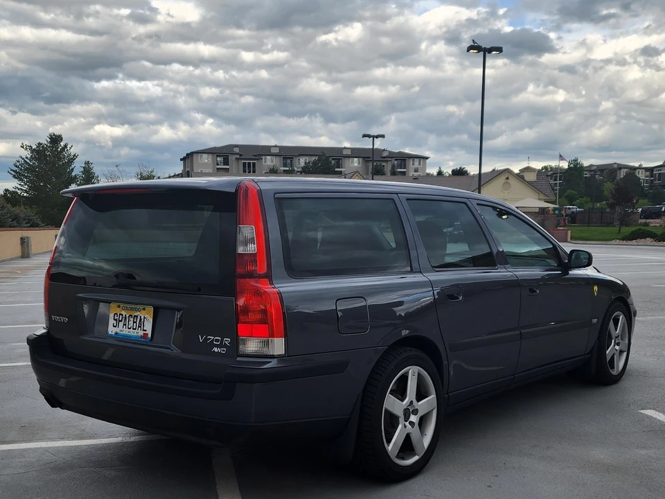 2004 Volvo V70 R 2nd Gen - Image 21 of 31