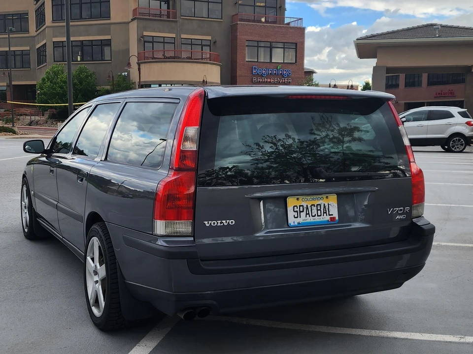 2004 Volvo V70 R 2nd Gen - Image 17 of 31