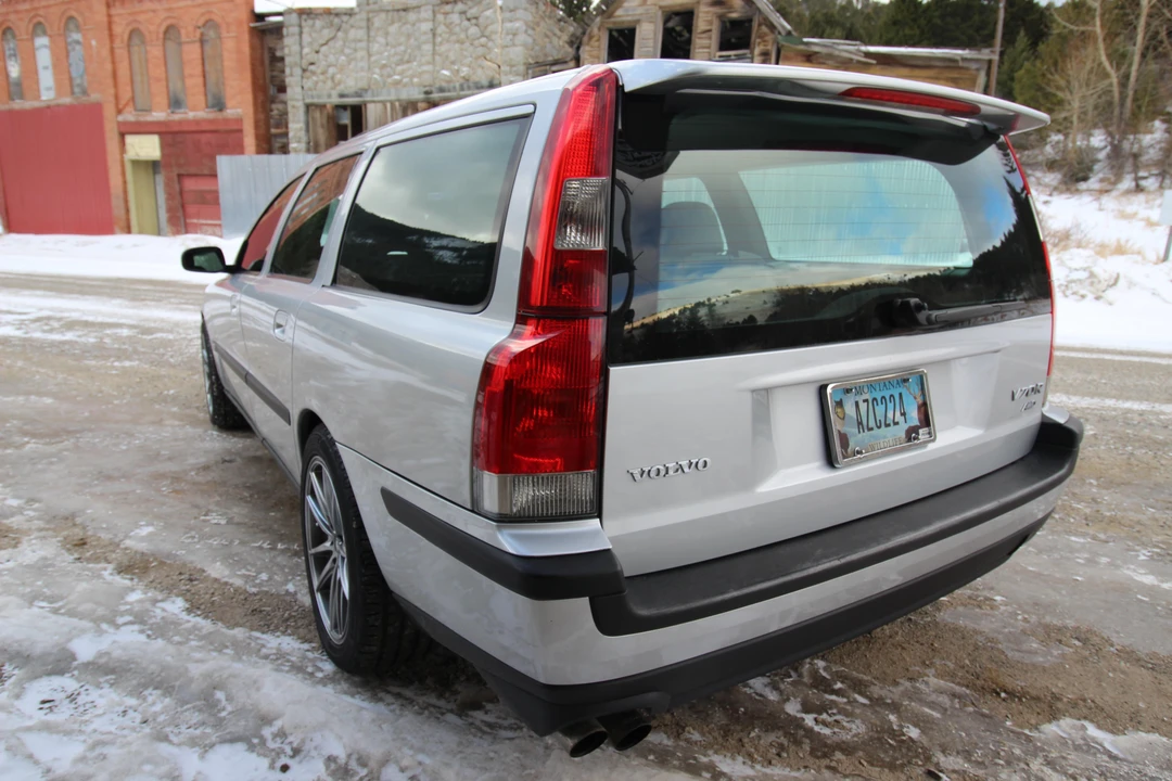 2004 Volvo V70 R 2nd Gen - Image 5 of 31