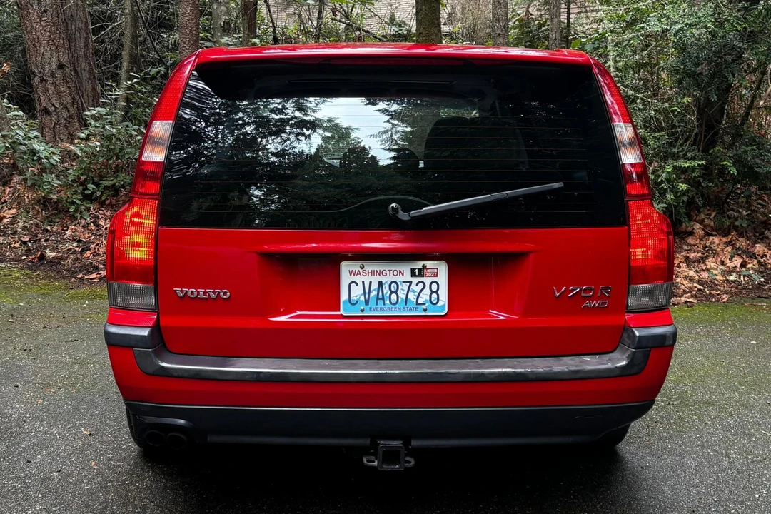 2004 Volvo V70 R 2nd Gen - Image 5 of 31