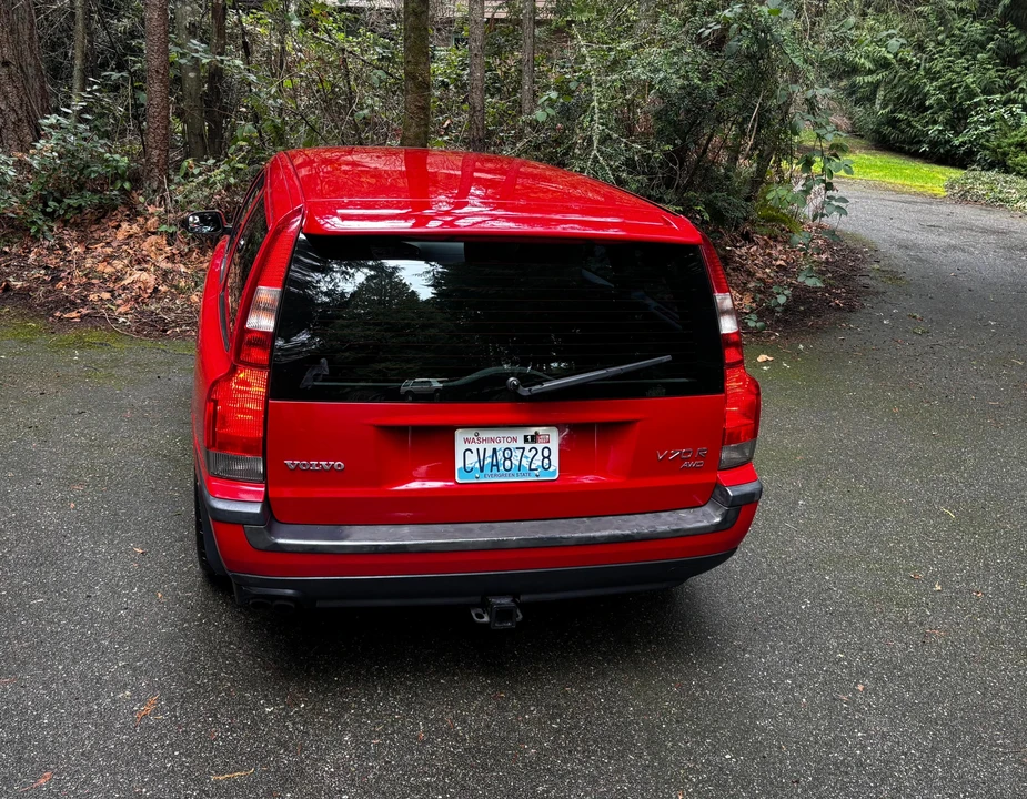 2004 Volvo V70 R 2nd Gen - Image 16 of 31