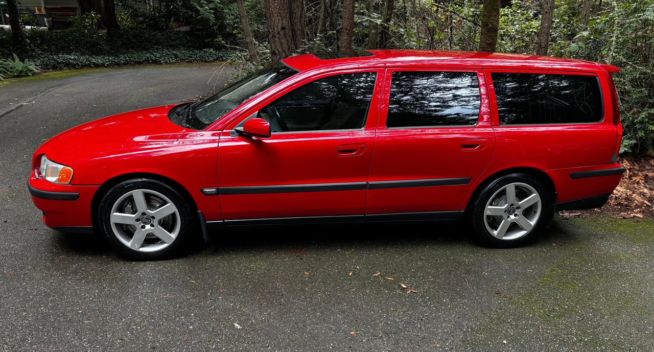 2004 Volvo V70 R 2nd Gen - Image 12 of 31