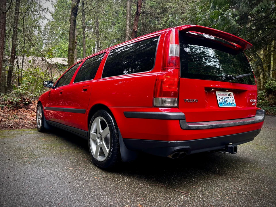2004 Volvo V70 R 2nd Gen - Image 14 of 31