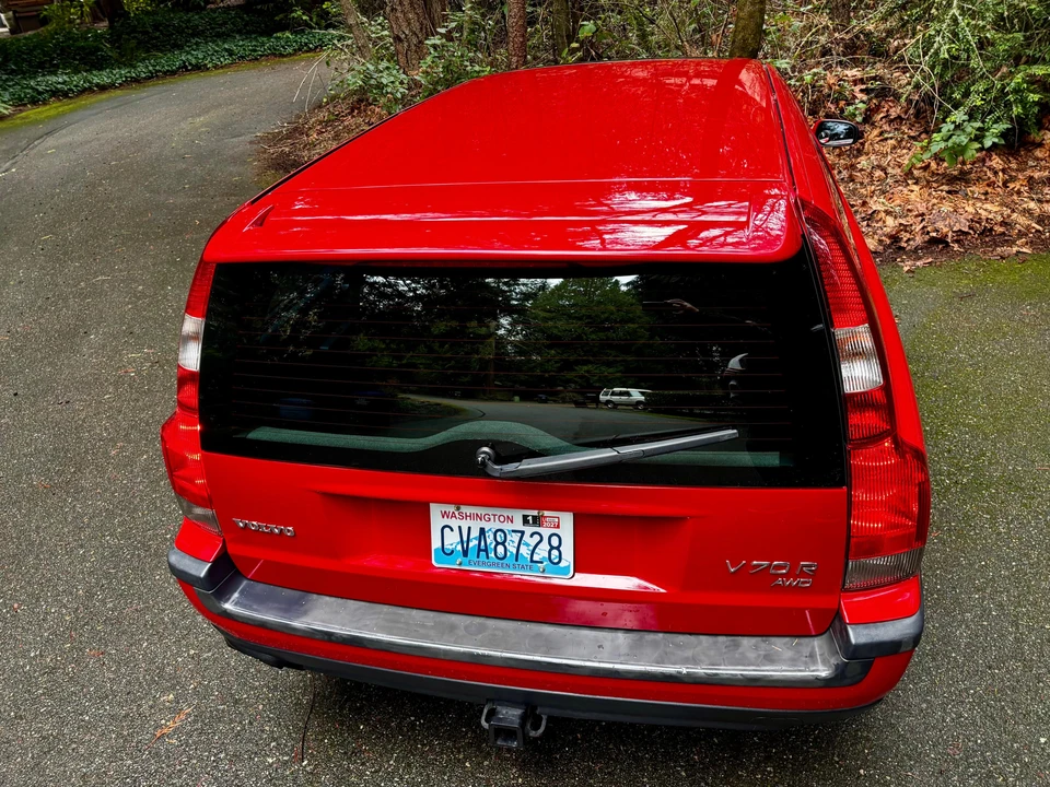 2004 Volvo V70 R 2nd Gen - Image 17 of 31