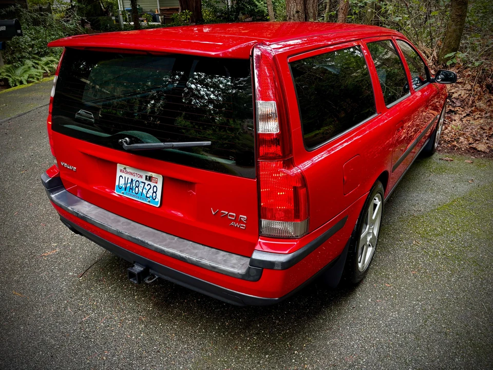 2004 Volvo V70 R 2nd Gen - Image 18 of 31